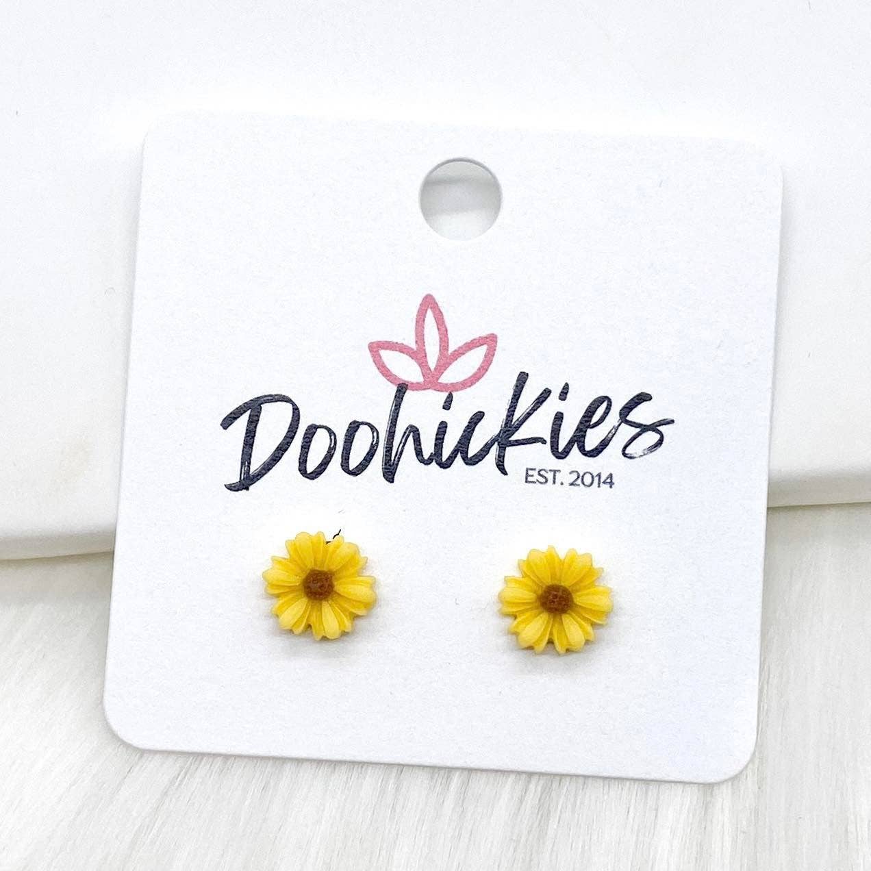 Lil' Daisy Studs