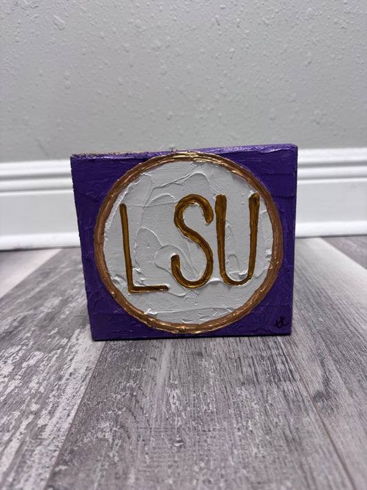 College Wood Medallion Block