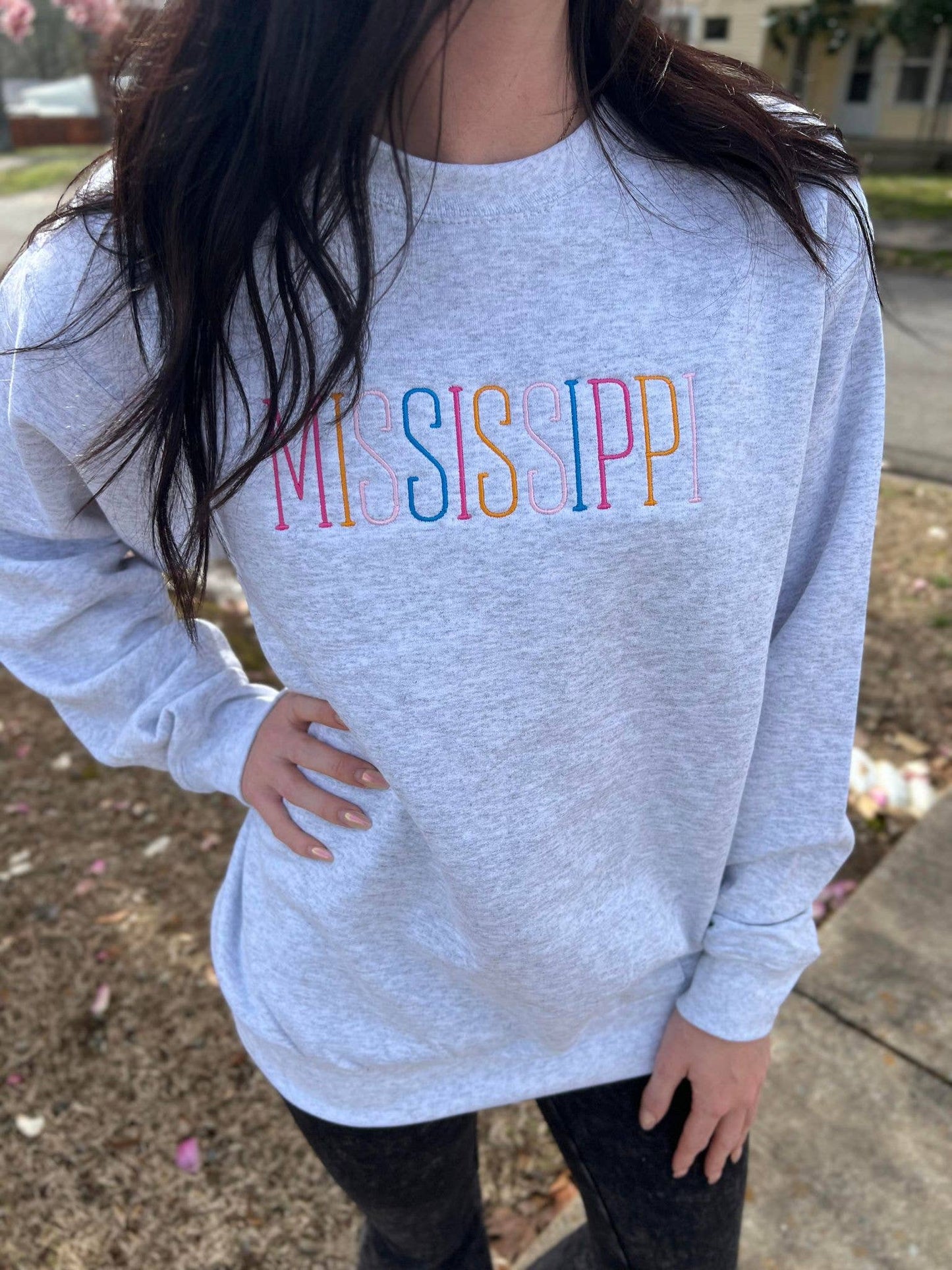 Mississippi Thin Embroidered Sweatshirt